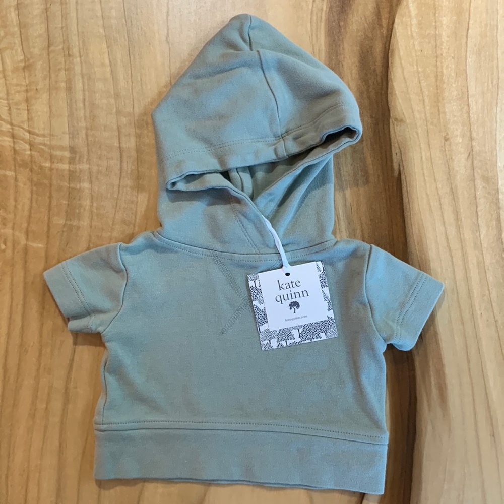 Kate Quinn Short Sleeve Skinny Hoodie